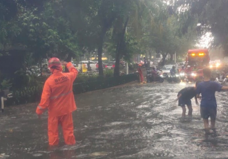 Update Banjir Jakarta Hari Ini: Pasar Minggu Dikepung Air 95 Sentimeter, 4 Ruas Jalan di Jakut Terendam