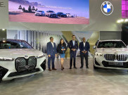 BMW Hadirkan 2 Model EV Terbaru di Gelaran IIMS 2024