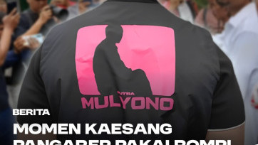 Momen Kaesang Pangarep Pakai Rompi Bertuliskan 'Putra Mulyono'