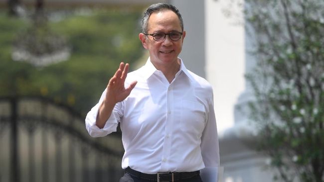 Wamenlu Mahendra Siregar Terpilih Jadi Ketua OJK 2022-2027