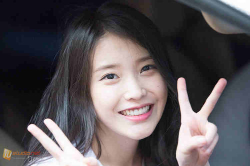 IU