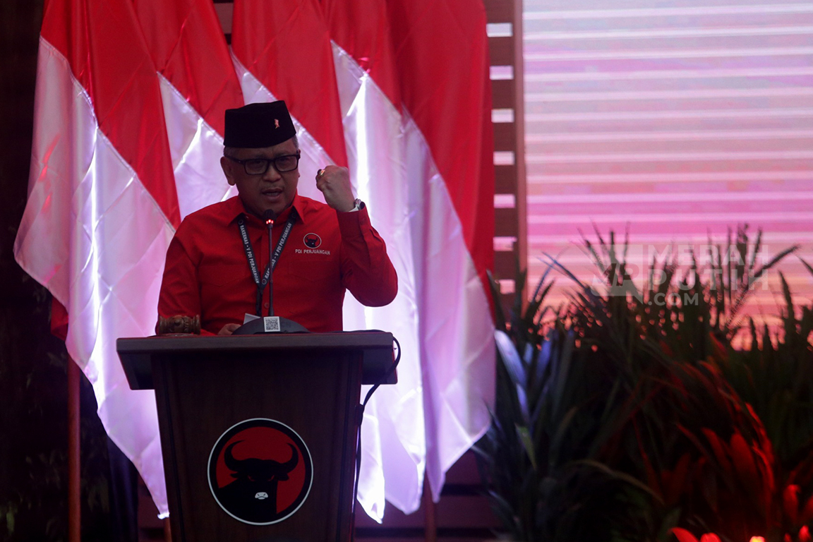 Sandang Status Tersangka, Hasto Dicegah ke Luar Negeri 6 Bulan ke Depan