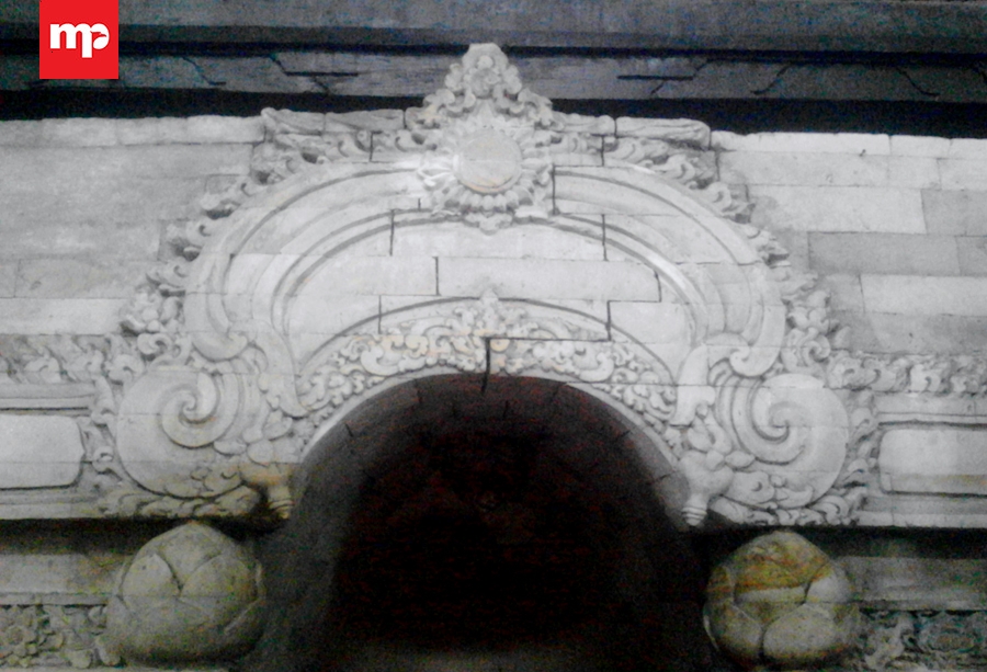 Inilah Simbol-simbol Hindu di Masjid Agung Cipta Rasa