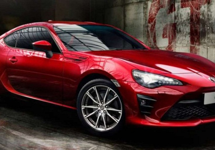 Masalah Airbag Bikin Toyota Tarik Kembali 601.300 Unit Mobil