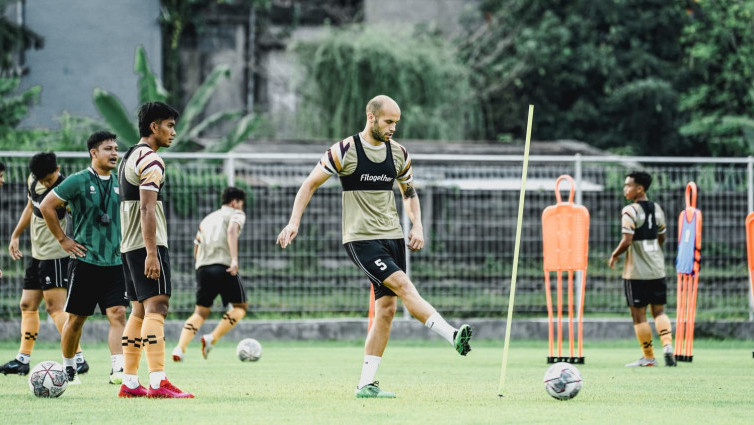 Dewa United FC Pasang Target Lolos Grup A Piala Presiden 2022
