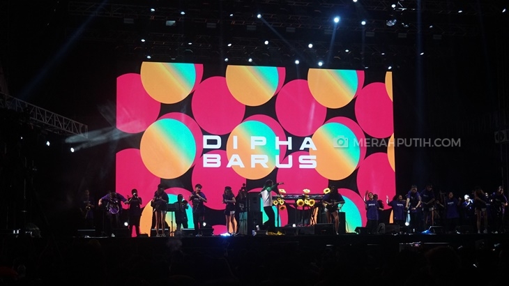 Tampilkan DJ Set Bernuansa Summer, Dipha Barus Hentak We The The Fest 2019