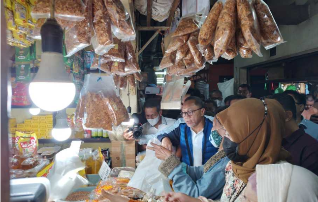 Harga Minyak Goreng di Papua Masih Tinggi, 3 Ribu Ton Minyakita Bakal Dikirim Kemendag
