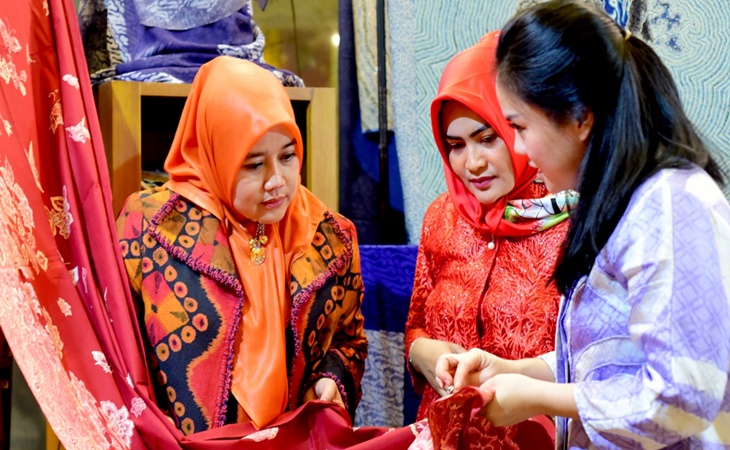 Sebanyak 27 Kabupaten/Kota di Jawa Barat memiliki motif batik khas tersendiri
