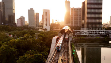 KAI Dapat PSO Rp 5,8 T untuk Subsidi Tiket LRT Jabodebek dan KRL Jabodetabek Tahun 2026