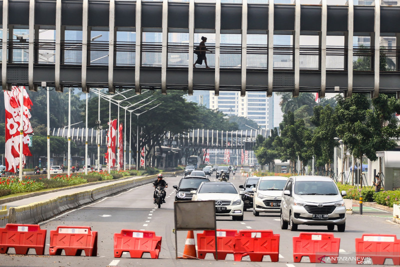 PPKM Level 4 Diperpanjang, Pemerintah Diminta Genjot Vaksinasi