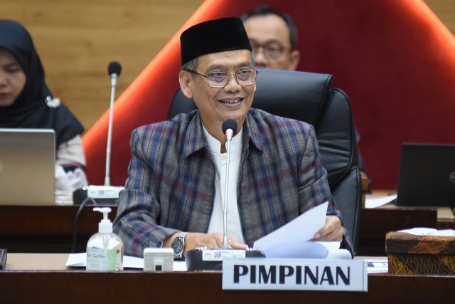 Polemik Lepas Jilbab, DPR Minta Pengelolaan Paskibraka Dikembalikan ke Kemenpora