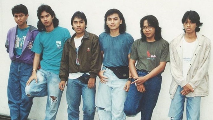 Erwin Prasetya Bassist Pendiri Dewa 19 Tutup Usia