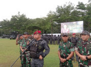 KSAD Jenderal Maruli Dapat Bravet Pasukan Anti Teror Terbaik