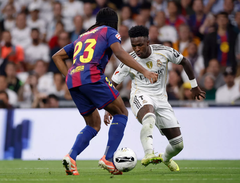 Vinicius Junior ditarik keluar saat laga El Clasico masih berjalan 72 menit