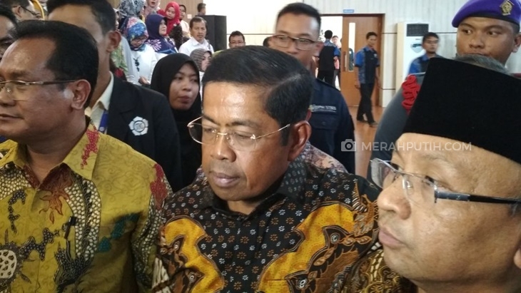 Menteri Sosial Berharap Dokter Tak Hanya Lihai Mengobati Fisik dan Psikologi Saja