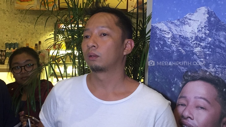 Bintangi Film Dewasa, Ringgo Deg-Degan