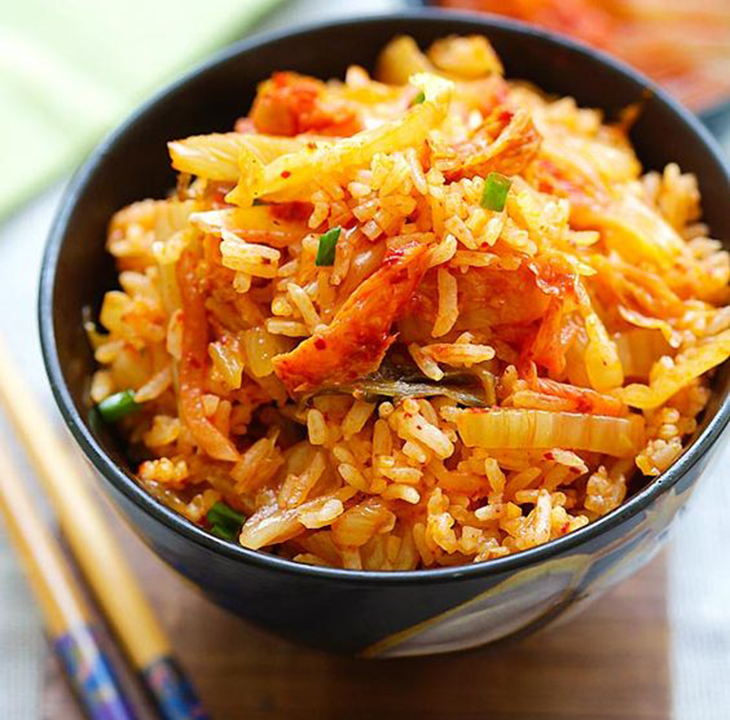 Coba Nasi Goreng Khas Korea ini untuk Sarapan Tengah Minggu Ini
