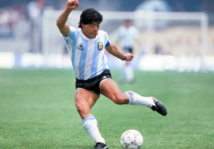30 Oktober Memperingati Hari Apa? Lahirnya Sang Dewa Sepak Bola, Diego Maradona!