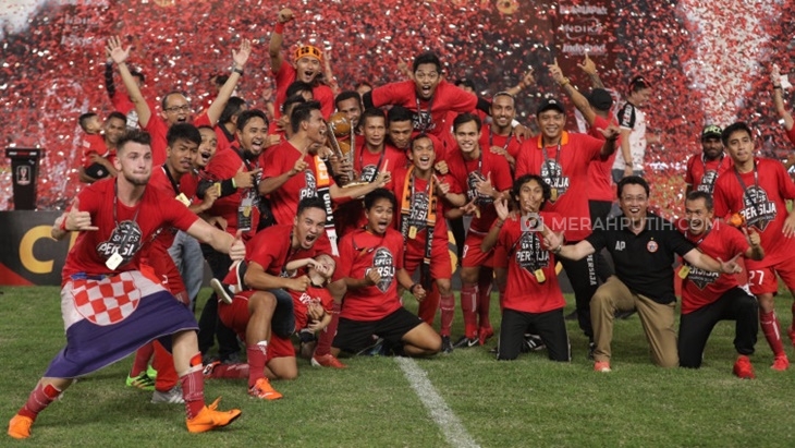Persija Jakarta saat merayakan gelar juara Piala Presiden 2018. (merahputih.com/Rizki Fitrianto)