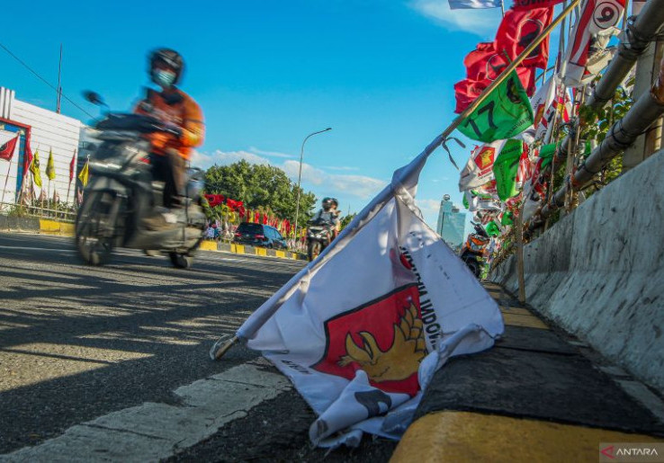 Aturan Baru, Pemasangan Atribut Parpol di Ruang Publik Jakarta Maksimal 6 Hari