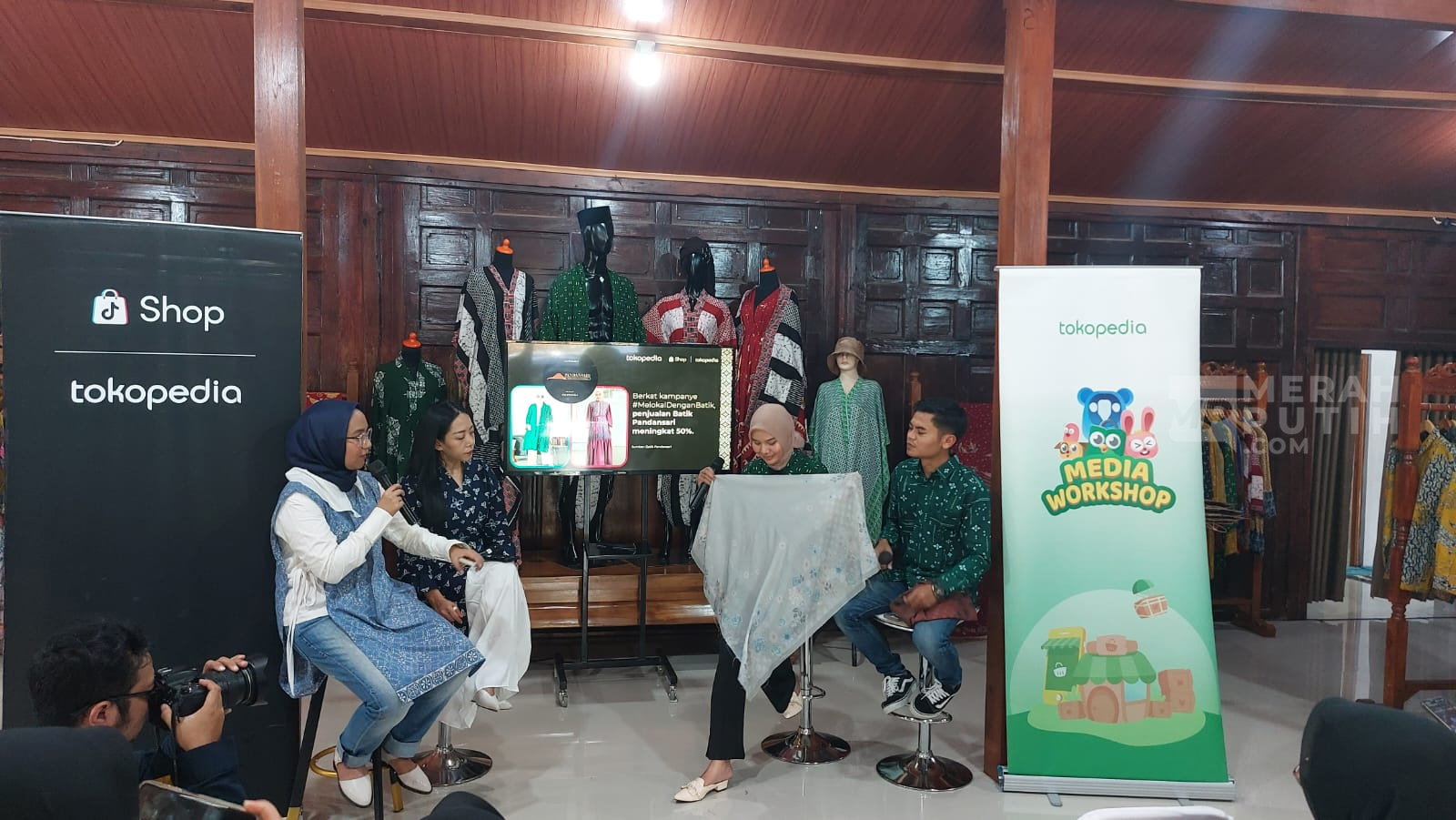 Batik Lokal Berjaya, Jualan Platform Digital Tingkatkan Omzet Sampai Rp 300 Juta Per Bulan