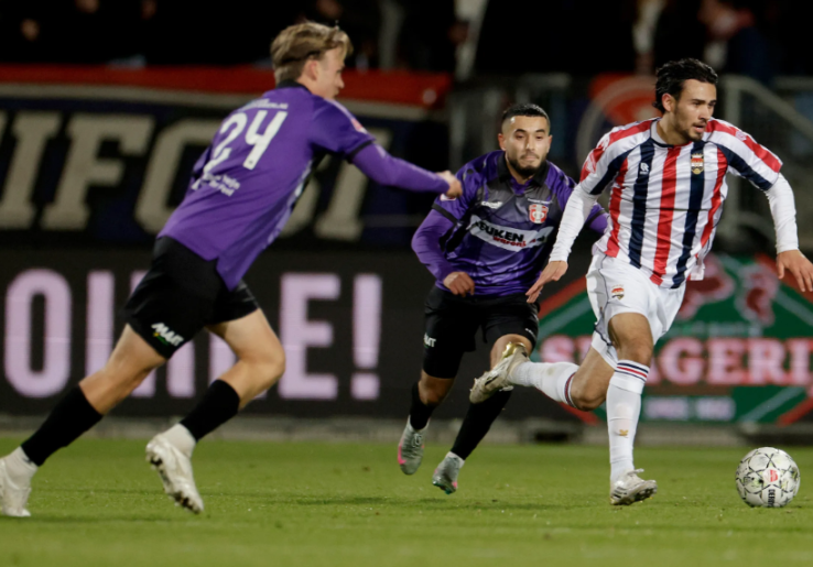 Nathan Tjoe-A-On Menggila Cetak Gol Perdana Saat Willem II Cukur Anak Asuh Dirk Kuyt 7 Gol Tanpa Balas