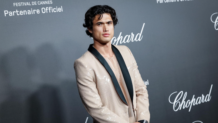 Charles Melton Bicara Kilas Balik Kariernya