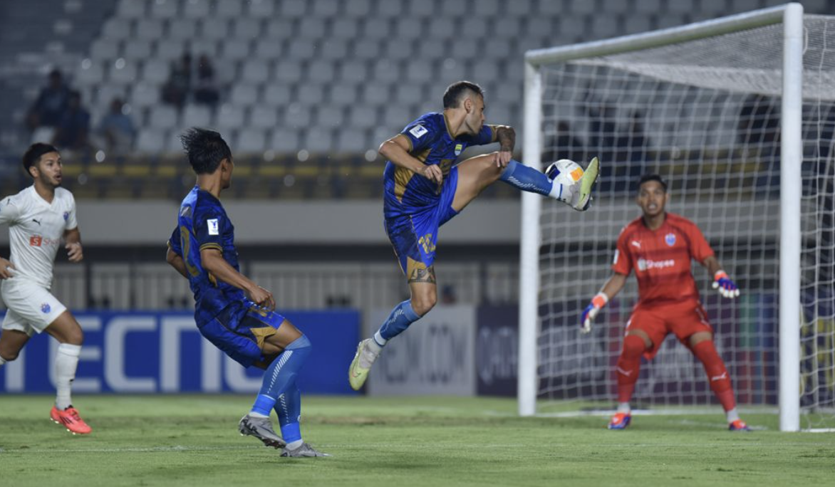 Hasil AFC Champions League Two: Diwarnai 2 Kartu Merah, Persib Seri Kontra Lion City Sailors