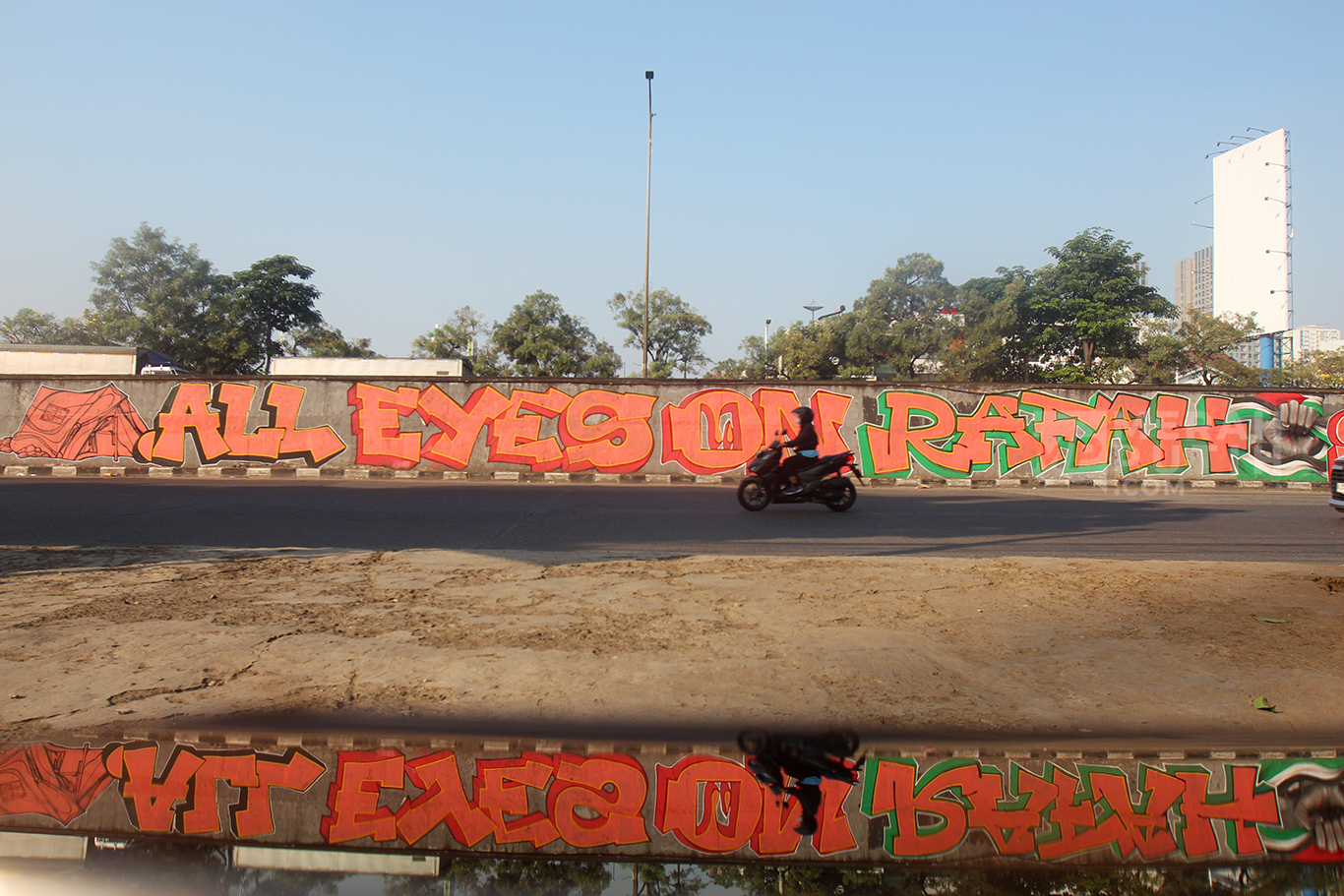 Karya Seni Mural All Eyes On Rafah Hiasi Jalanan Jakarta
