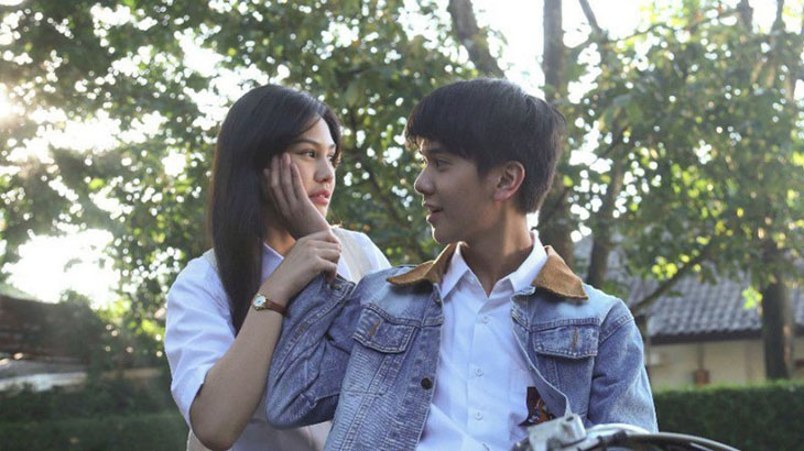 Romantis dan Humoris Kayak Dilan, Tipe Pria Idaman?