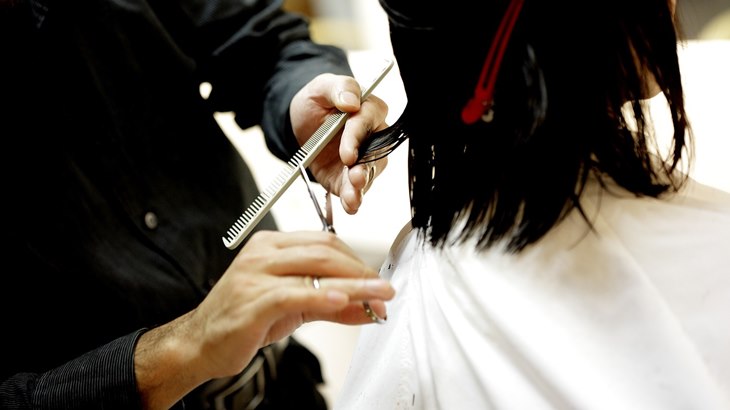 Pentingnya Komunikasi dengan Hair Dresser Sebelum Potong Rambut