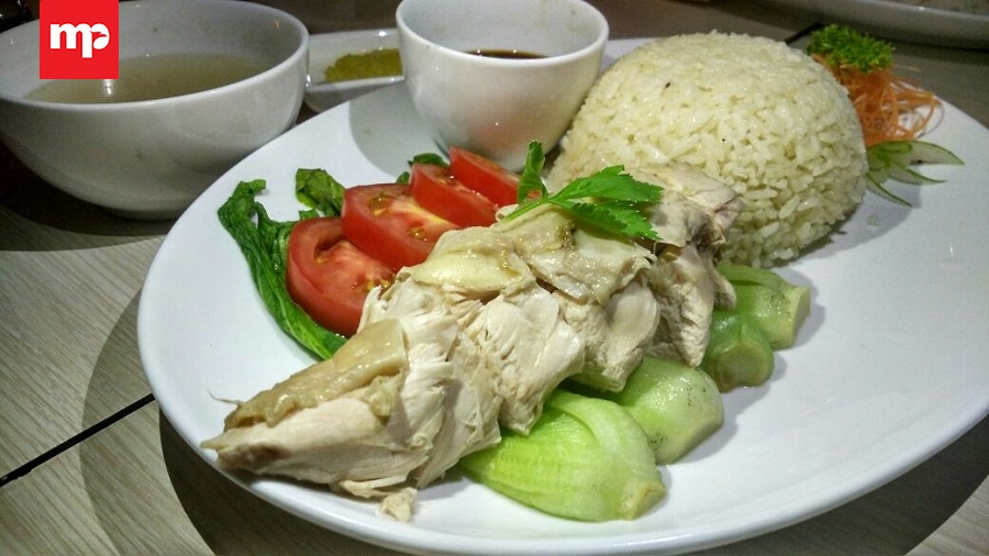 Sambut Imlek, Aston Cirebon Persembahkan Hainanese Chicken Rice