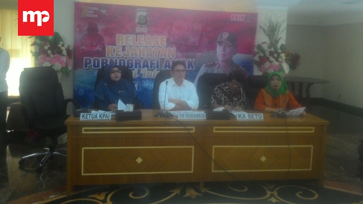 Pedofil Jaringan Internasional Setubuhi Anak Kandung Sambil Live Streaming