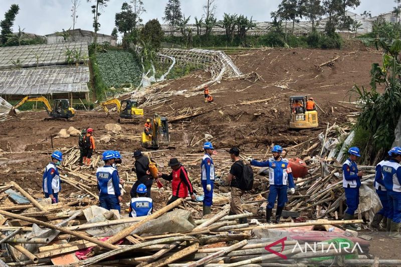 Operasi SAR Korban Longsor Cisarua Bandung Berakhir, 83 Korban dari 101 Kantong Jenazah Terindentifikasi