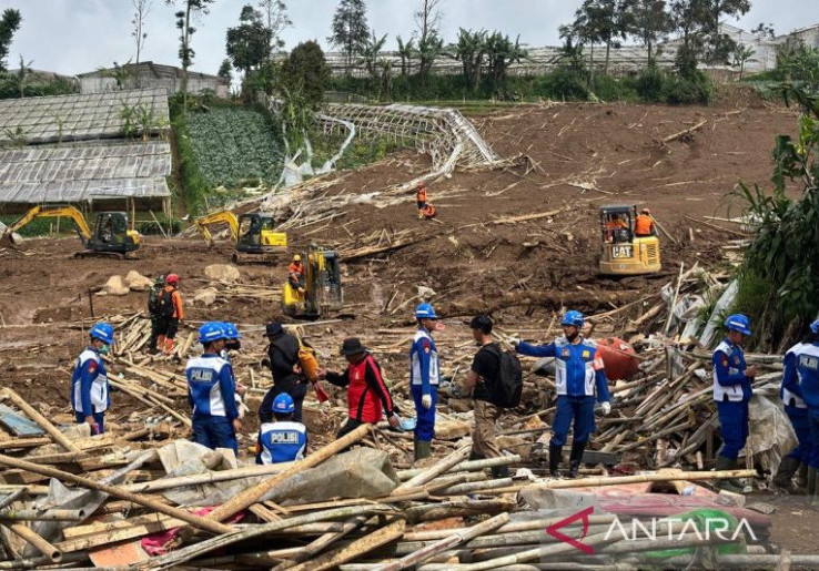 Operasi SAR Korban Longsor Cisarua Bandung Berakhir, 83 Korban dari 101 Kantong Jenazah Terindentifikasi