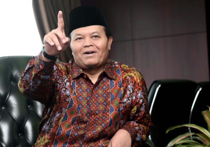 Hidayat Nur Wahid Sebut Pernyataan Kepala BPIP Agama Musuh Pancasila Irasional