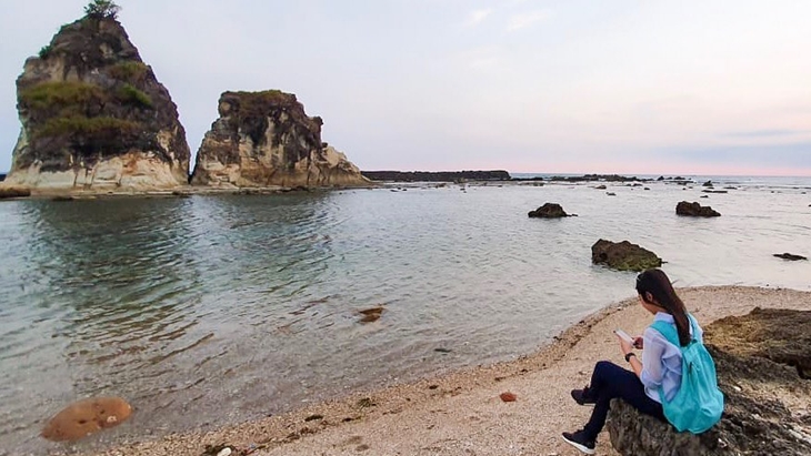 10 Pantai Terbaik di Banten: Surga Tersembunyi Dekat Jakarta yang Wajib Kamu Kunjungi