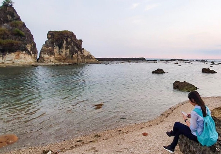 10 Pantai Terbaik di Banten: Surga Tersembunyi Dekat Jakarta yang Wajib Kamu Kunjungi
