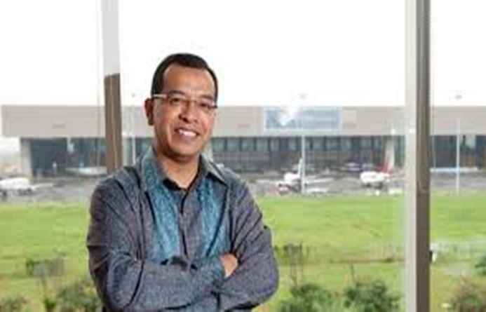 Mantan Dirut Garuda Indonesia Emirsyah Satar