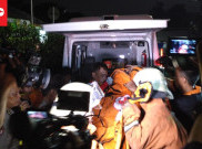 Dua Tewas Dalam Tabrakan Mobil dengan Kereta Api di Senen 