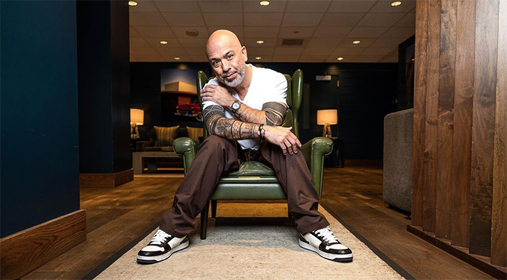 Jo Koy Terpilih Jadi Host Golden Globes