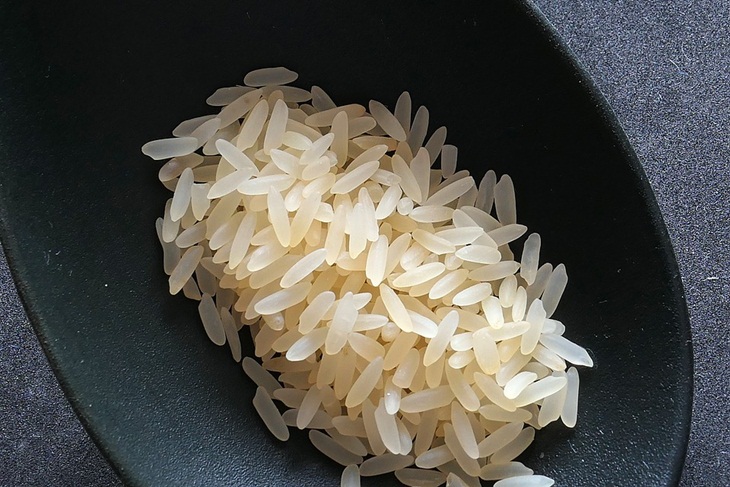 Beras harus dicuci sebelum dimasak. (Foto: Pixabay/moritz320)