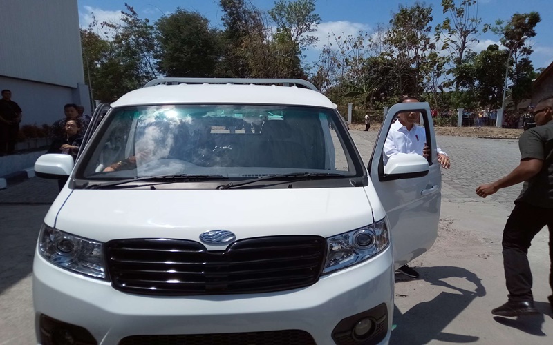 Mobil Esemka 