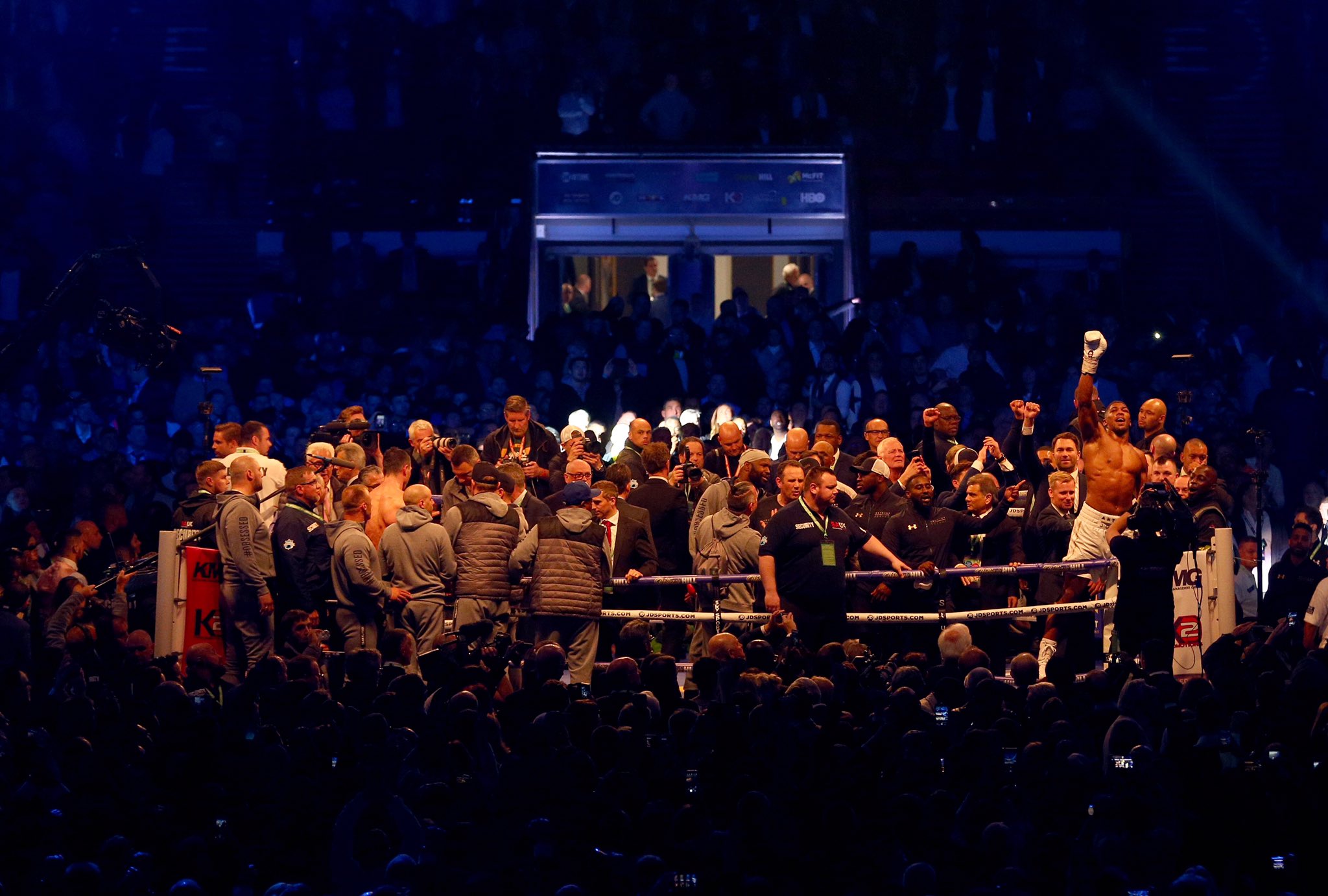 Kalahkan Klitschko di Ronde ke-11, Anthony Joshua Pertahankan Gelar Juara IBF 