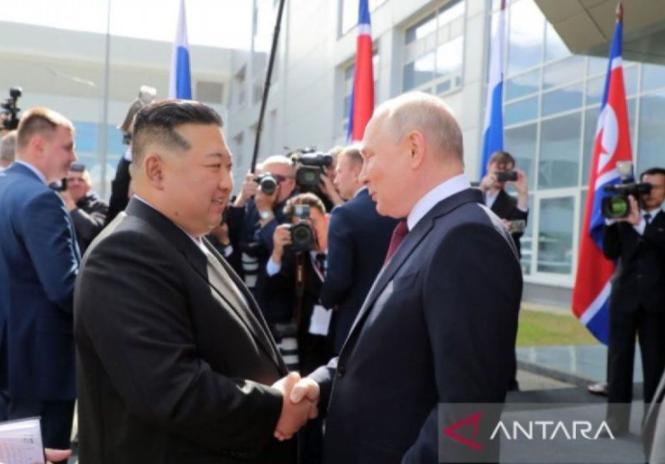   Pemimpin Korea Utara Kim Jong-un Puji Pasukan yang Ledakkan Diri demi Hindari Penangkapan Ukraina