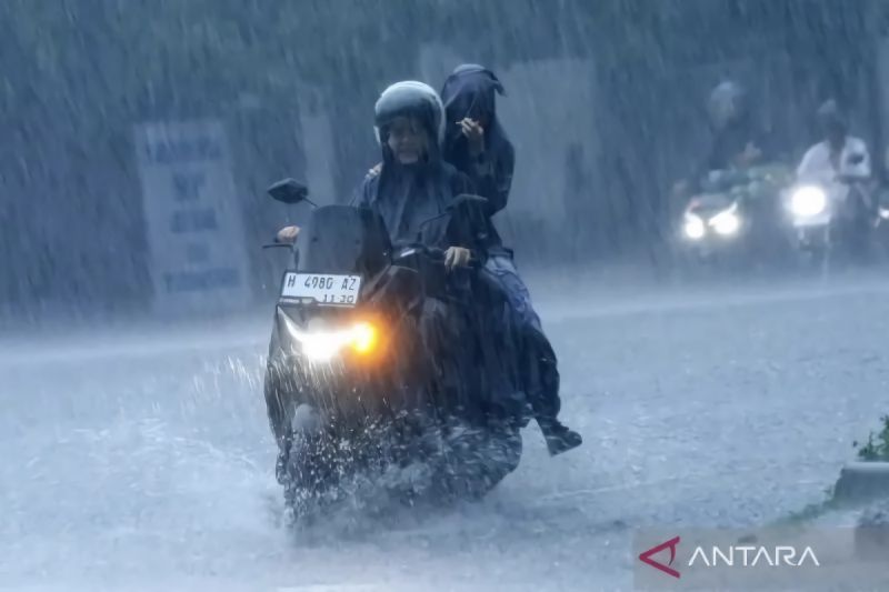 Prakiraan Cuaca Jakarta Kamis 5 Maret 2026: Hujan Ringan Pagi Hari