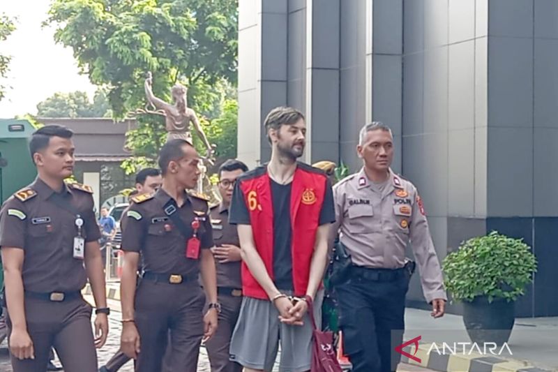 Presiden Kabulkan Ekstradisi WN Rusia Buronan Interpol, Sempat 1 Tahun Ditahan di Polda Metro