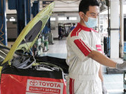 Tips Merawat Mesin Mobil agar Lolos Uji Emisi Gas Buang