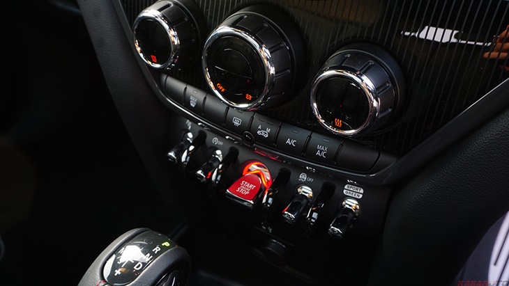 Mengenal Lebih Jauh Fitur Drive Mode Pada Mobil Modern