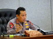 Kapolri Berikan Kenaikan Pangkat Luar Biasa Anumerta kepada Aipda Yudhi yang Gugur Saat Gerebek Bandar Narkoba